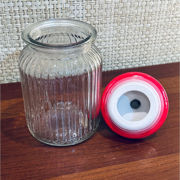 🌟HP🌟NWOT Red Rooster Ceramic & Clear Ribbed Glass Canister - Picture 4 of 6